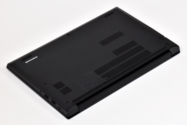 レノボ ThinkPad E15 Gen 3 (AMD) レビュー：実用性にすぐれた 15.6型 