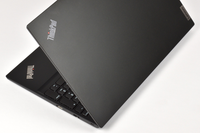レノボ ThinkPad E15 Gen 3 (AMD) レビュー：実用性にすぐれた 15.6型 
