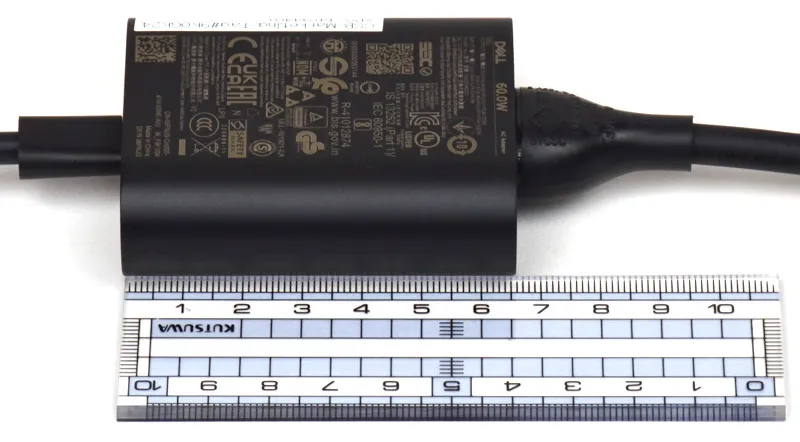電源アダプターの大きさ（実測）