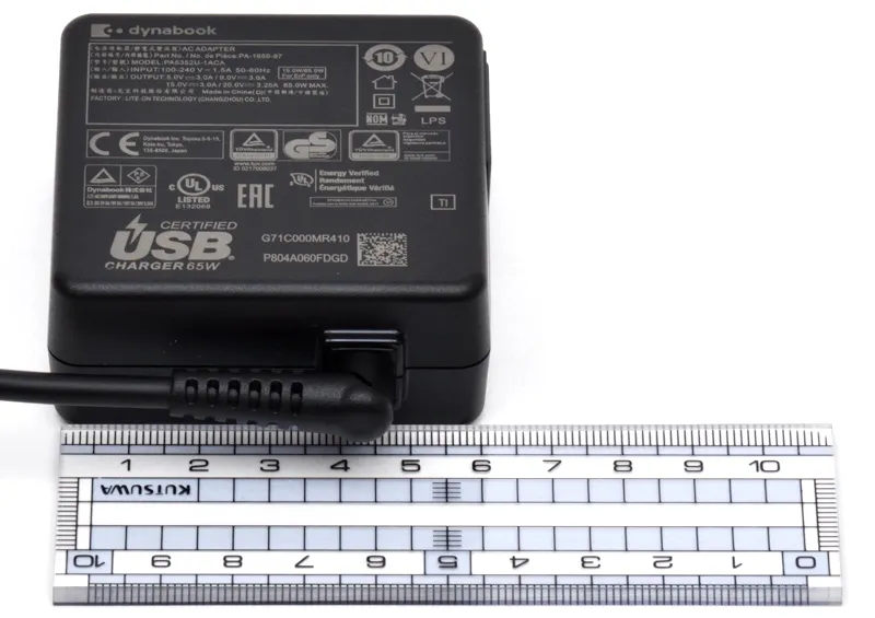 電源アダプターの大きさ（実測）
