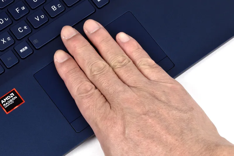 タッチパッドのサイズ感