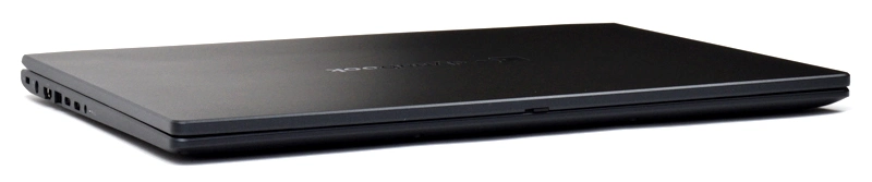 スリムボディ(手前側)