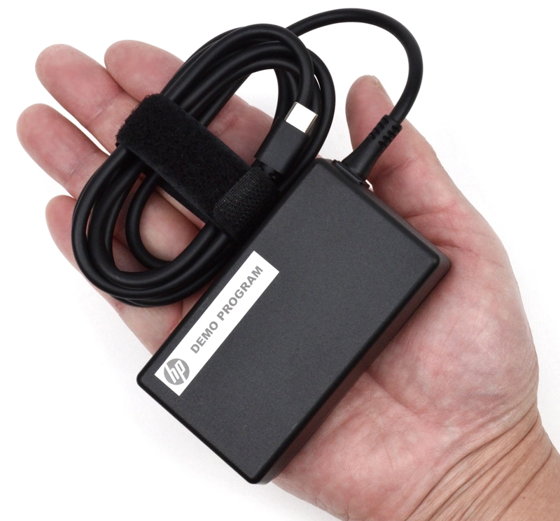 電源アダプターの大きさイメージ