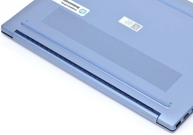 底面側から見た排気口