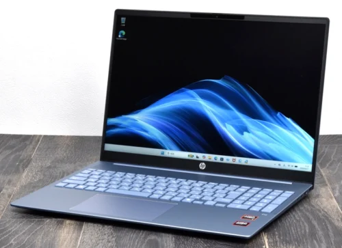 正面斜め（背景付き）