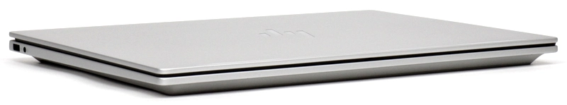 スリムボディ（手前側）